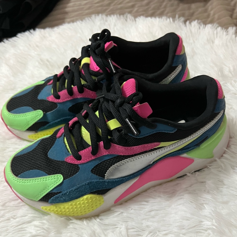 Puma sneakers